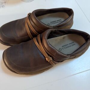 Merrell Women’s Bracken Leather Slip-On Clogs, 8.5